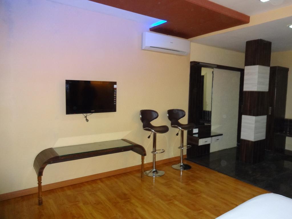 Sheetal International Rain Basera Rāipur Chambre photo
