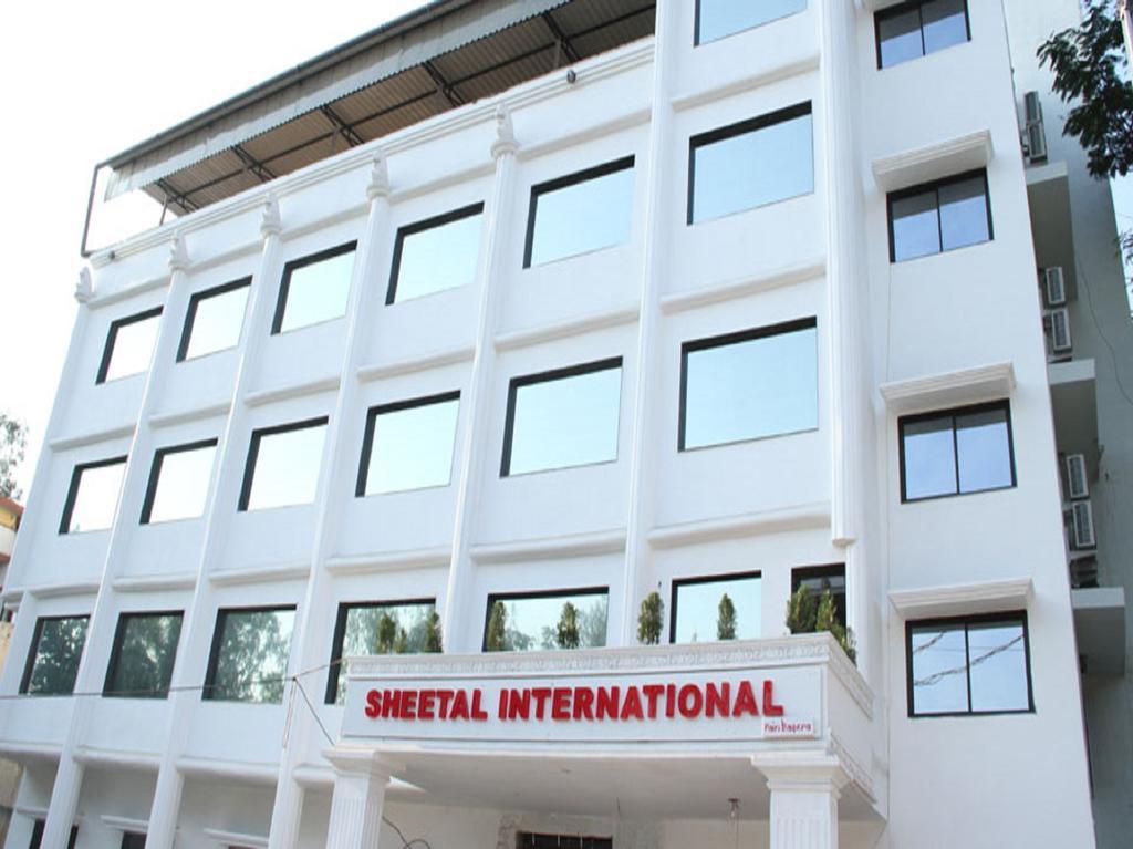 Sheetal International Rain Basera Rāipur Extérieur photo